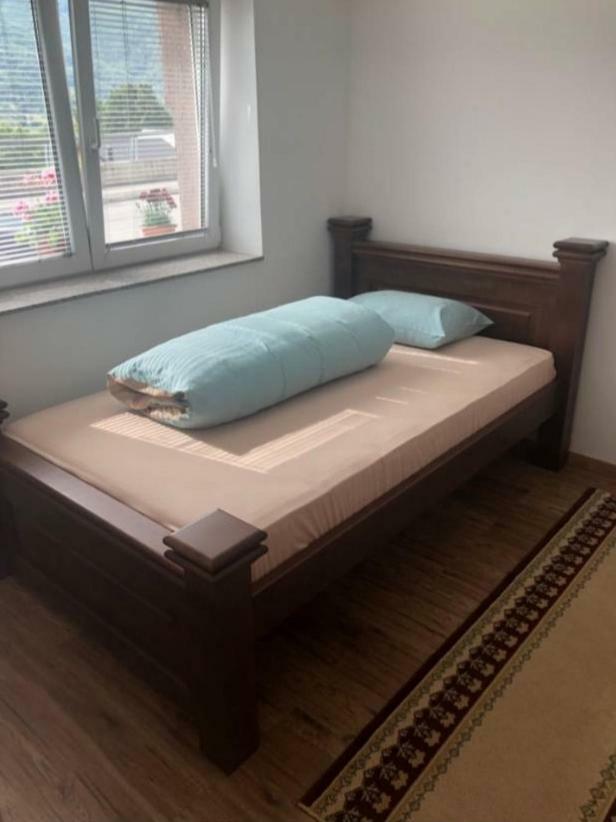 Ema Guest House พลาฟ ภายนอก รูปภาพ
